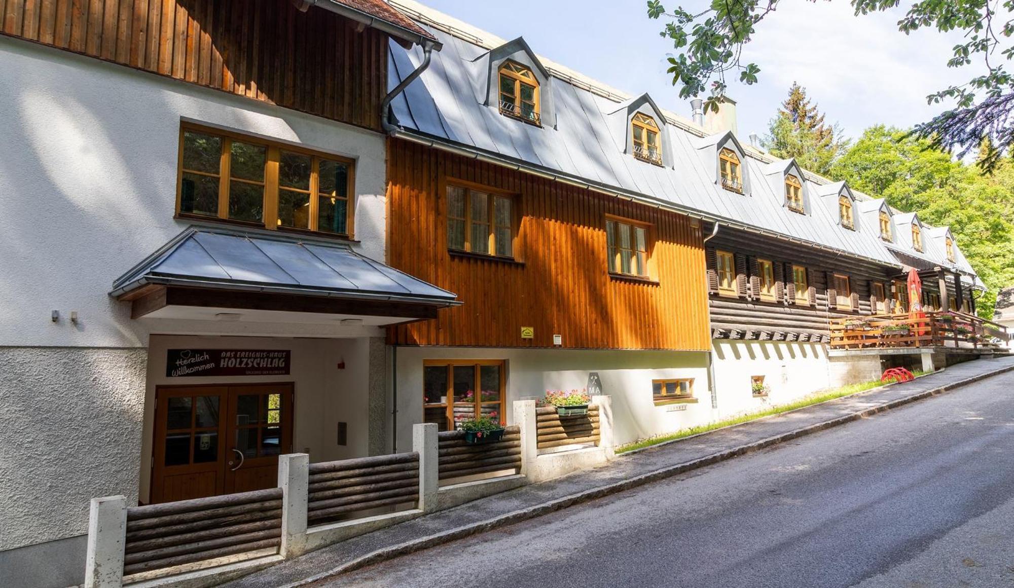 Forsthaus Apartment Holzschlag Екстер'єр фото